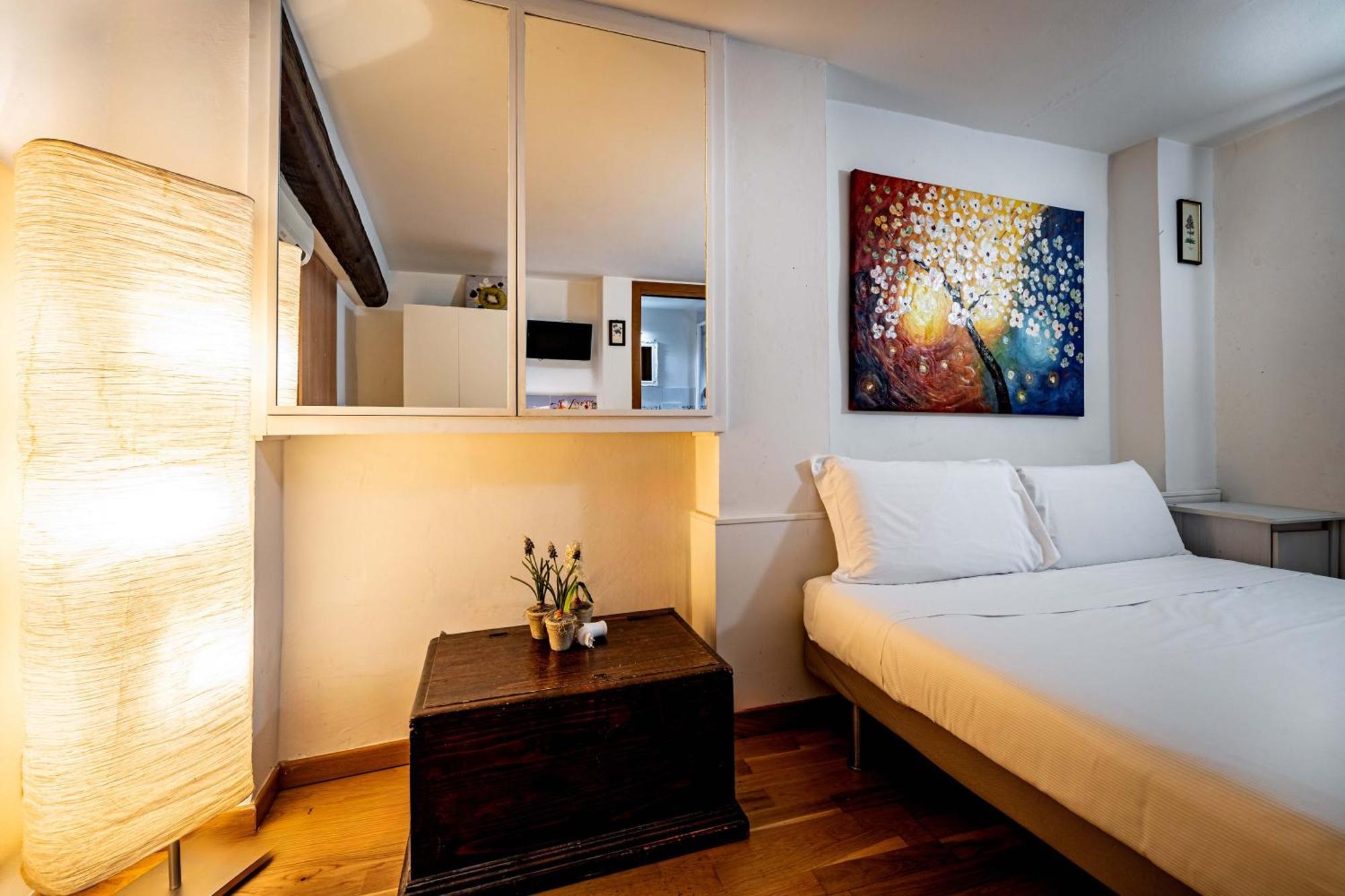 Roommo Carmine * Florencia